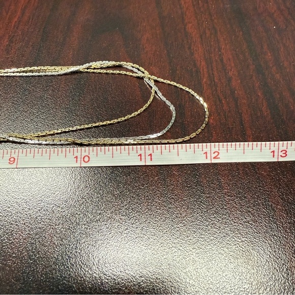 Avon Goldtone/silvertone Multi-Strand Necklace Elegant Layered Design NIB 1981 - Picture 2 of 4